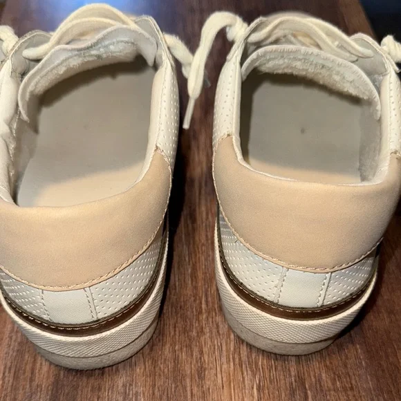 DV by Dolce Vita Hillow Sneakers 7.5 - Picture 6 of 8